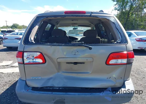 2001 Toyota Sienna Le из США, поврежденный, VIN 4T3ZF13C01U370198